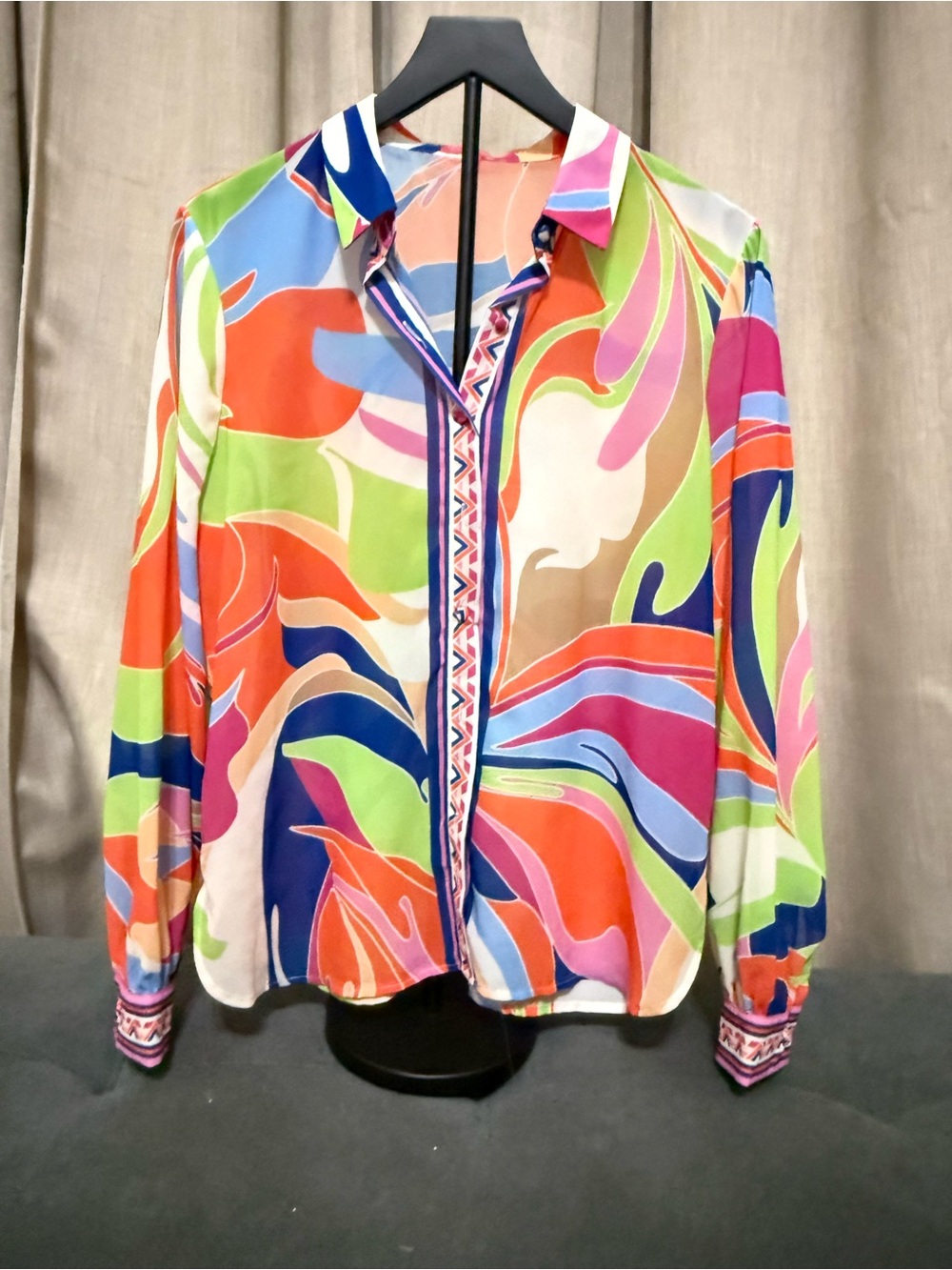 Flying Tomato Multicolor Swirl Print Long-Sleeve Button-Up Blouse & Shorts